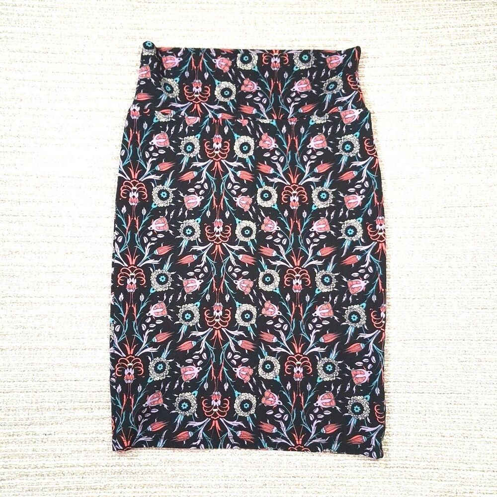 LuLaRoe Cassie Pencil Skirt XS Black Floral Birds Art Nouveau Womens Xtra Small